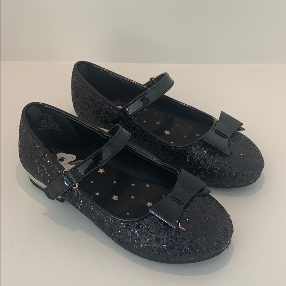 H&M black shoes